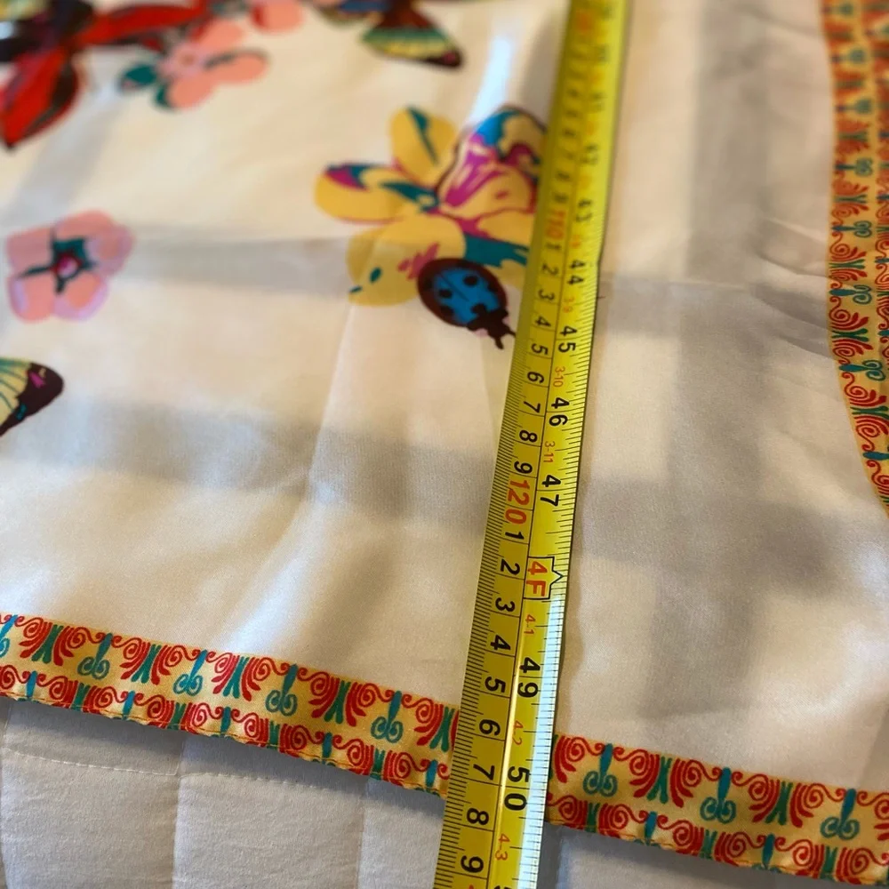 Large 100% Silk Floral & Butterfly Scarf 🌿🌺🐞🦋